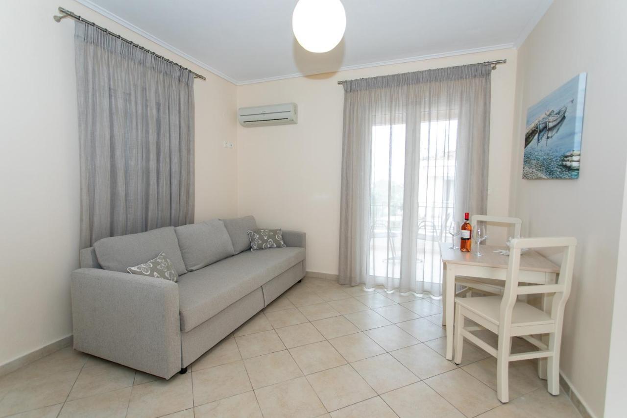 Tropical Apartments Parga Ngoại thất bức ảnh