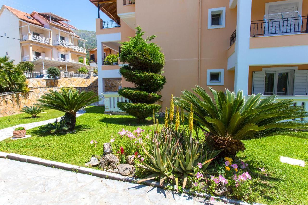 Tropical Apartments Parga Ngoại thất bức ảnh